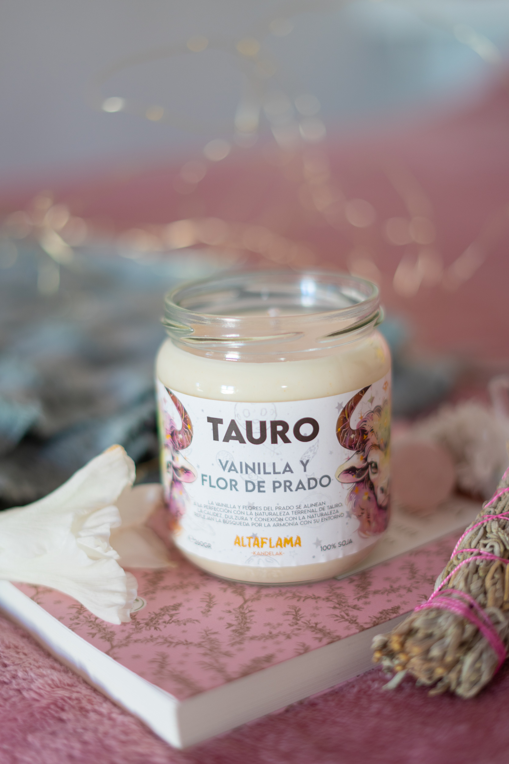 signos (9) Tauro - Vainilla y Flores del prado (260gr)